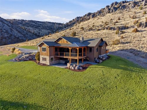 6076 Nixon Gulch Rd, Manhattan, MT, 59741-8376 | Card Image