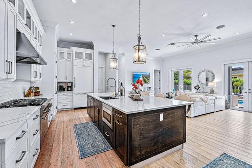 2500 Estates Dr, North Palm Beach, FL, 33410-5209 | Card Image