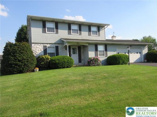 4363 Vista Dr, Nazareth, PA, 18064-9643 | Card Image