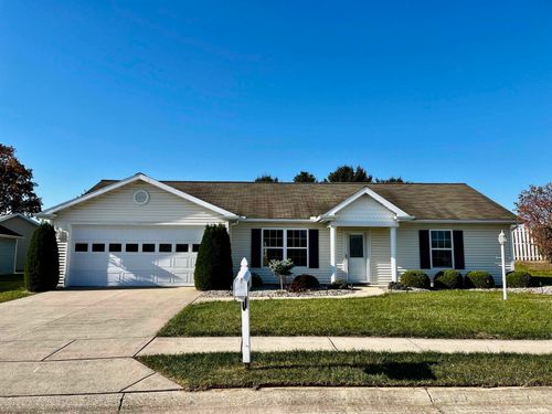 14 Cobblestone Blvd, Gas City, IN, 46933-1651 | Card Image