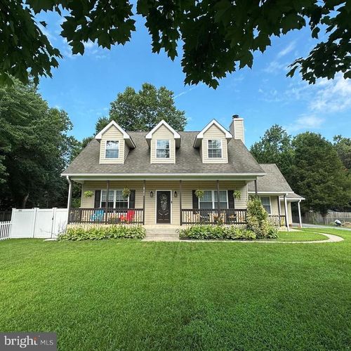 8204 Suez Ave, MILLERSVILLE, MD, 21108-1258 | Card Image