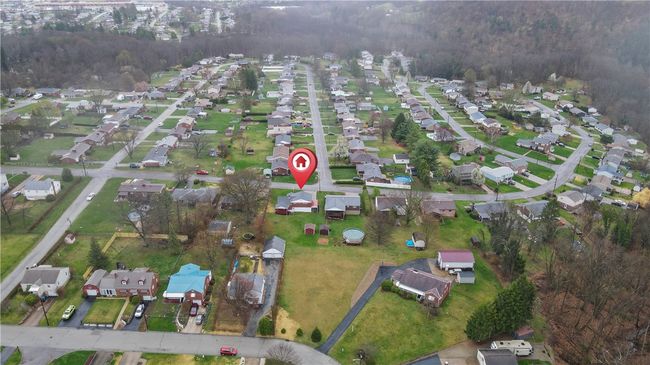 320 Donnell Rd, House other with 4 bedrooms, 2 bathrooms and 2 parking in Lower Burrell PA | Image 41
