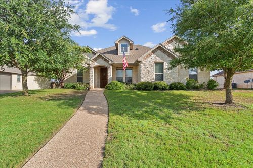 105 Hollygrove Dr, Hewitt, TX, 76643-4064 | Card Image