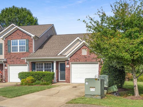 209 Buck Run Dr, Nashville, TN, 37214-4747 | Card Image