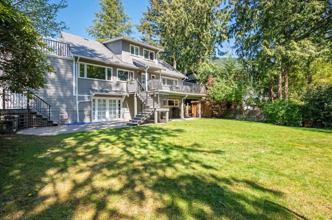 1047 Clements Avenue, House other with 5 bedrooms, 3 bathrooms and null parking in North Vancouver BC | Image 24