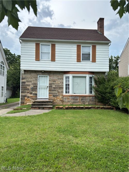 17015 Glendale Ave, Cleveland, OH, 44128-1555 | Card Image