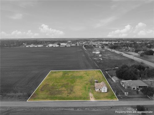 243 County Road 350, Rosebud, TX, 76570-2349 | Card Image