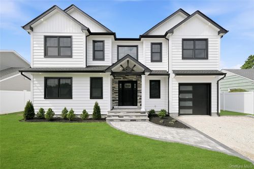 3569 Roger Drive, Hempstead, NY, 11793 | Card Image