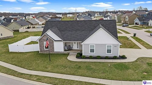 400 Turnberry Court, Vine Grove, KY, 40175 | Card Image