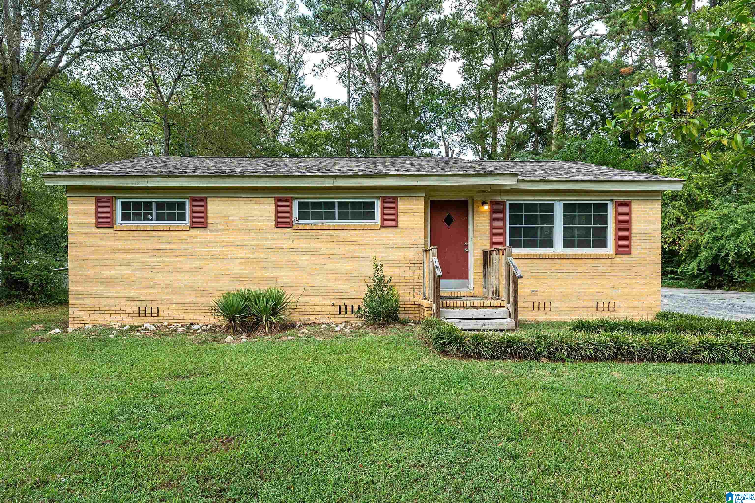 Burgundy Rd, Birmingham, AL 35215