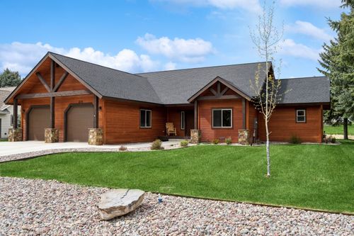215 Bridger Dr, Bigfork, MT, 59911-6255 | Card Image