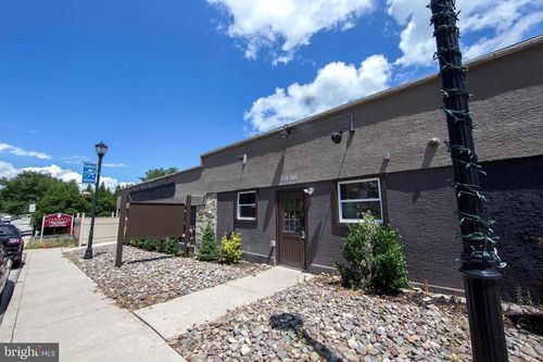 1145 Easton Rd, ROSLYN, PA, 19001-2440 | Card Image