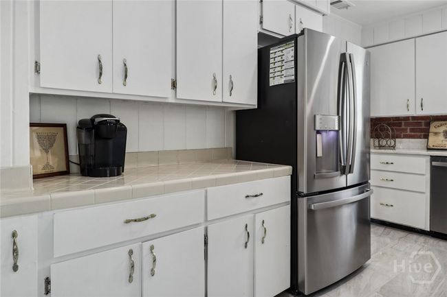1616 Skidaway Rd, House other with 5 bedrooms, 3 bathrooms and null parking in Savannah GA | Image 17