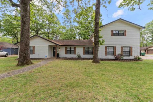 4 Daniel Dr, Sherwood, AR, 72120-4841 | Card Image