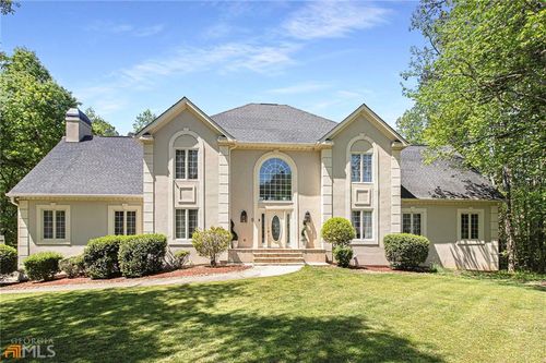 110 Blackwood Cir, Fayetteville, GA, 30214-2635 | Card Image