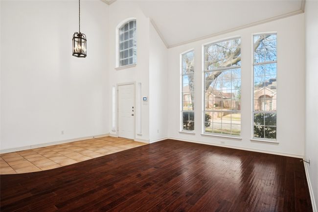 Floor to ceiling windows in Living Room to bring in sunshine | Image 6