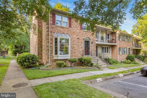 3017 Seven Oaks Place, FALLS CHURCH, VA, 22042 | Card Image