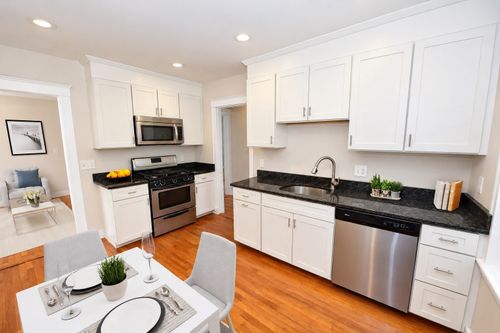 2-3-9 Bailey St, Boston, MA, 02124-4886 | Card Image