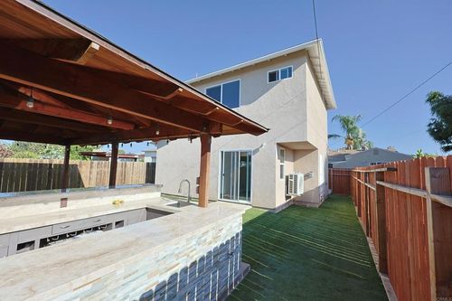 5740 Midwick St, San Diego, CA, 92139-3016 | Card Image