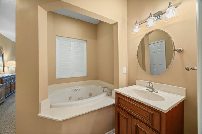 21 - 9894 Perfect Dr, Condo with 2 bedrooms, 2 bathrooms and null parking in Saint Lucie West FL | Image 12