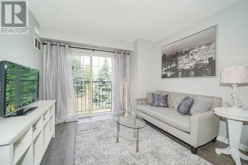 207-90 Aspen Springs Dr, Bowmanville, ON, L1C5N3 | Card Image