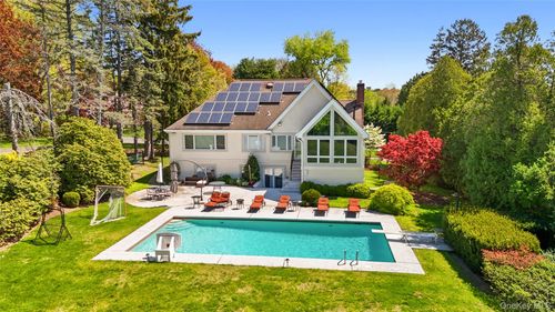 33 Hillandale Rd, Rye Brook, NY, 10573-1704 | Card Image