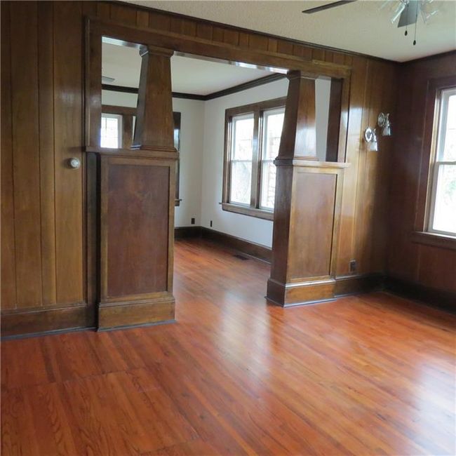 pillars between dining and living room | Image 5