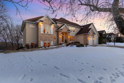 19043 Vogel Farm Rd, Eden Prairie, MN, 55347-3242 | Card Image