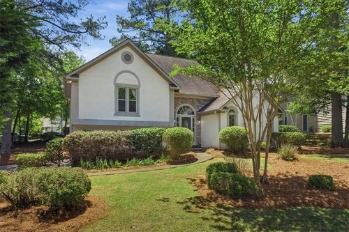 5052 Rodrick Trl, Marietta, GA, 30066-3228 | Card Image