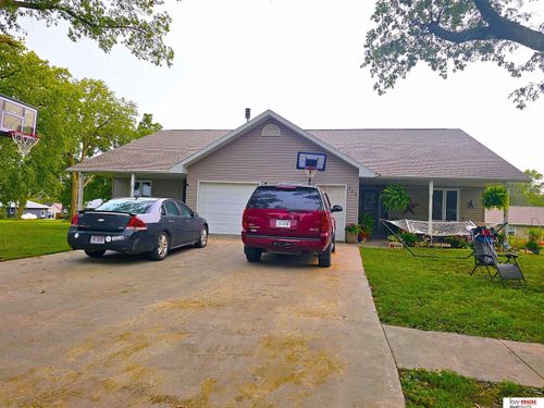 322 Girrard St, Diller, NE, 68342-4043 | Card Image