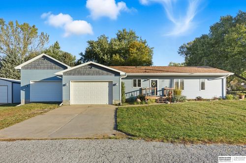 305 E 1st St, Malvern, IA, 51551-8008 | Card Image