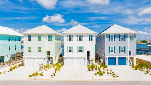 17030 Starboard Pl, Pensacola, FL, 32507-9593 | Card Image