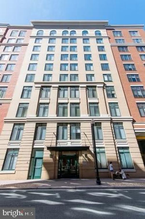 apt-ph6-1205 N Garfield St, ARLINGTON, VA, 22201-6807 | Card Image