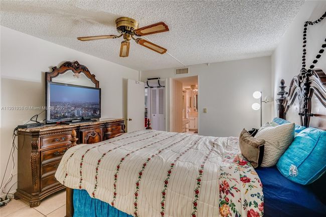 APT-106 - 6451 N University Dr, Condo with 2 bedrooms, 2 bathrooms and null parking in Tamarac FL | Image 15