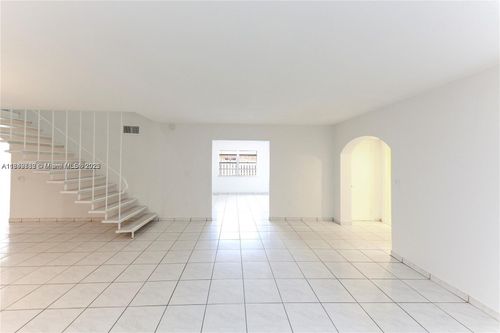 apt-7-3019 Sw 68th Ter, Miramar, FL, 33023-3779 | Card Image