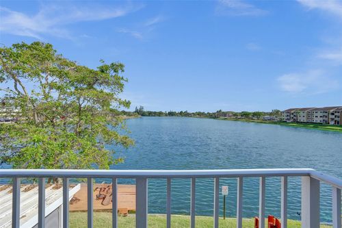 4130 Sw 61st Ave, Davie, FL, 33314-3550 | Card Image