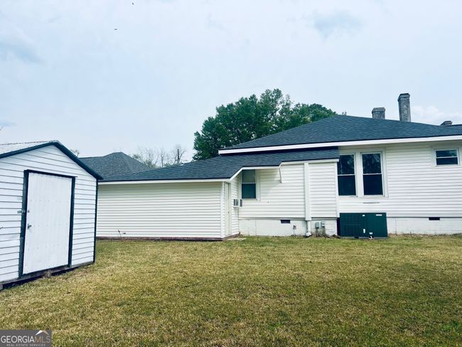 40 S College St, House other with 3 bedrooms, 3 bathrooms and null parking in Metter GA | Image 38