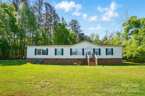 3678 Old Camden Hwy, Heath Springs, SC, 29058-9469 | Card Image