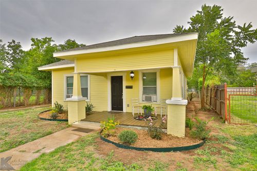 882 Clinton St, Abilene, TX, 79603-6010 | Card Image