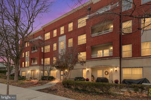 apt-44-3131 9th Rd N, Arlington, VA, 22201-2163 | Card Image