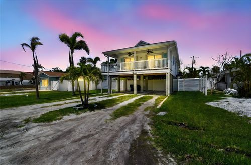 16313 1st St E, REDINGTON BEACH, FL, 33708-1505 | Card Image