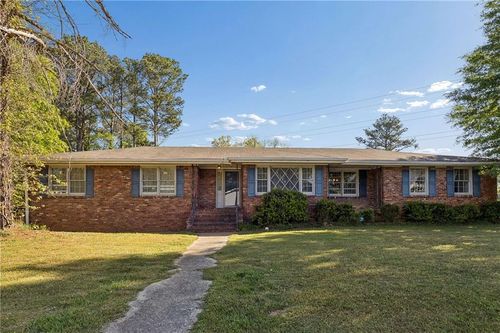 6852 Wendy Jean Dr, Morrow, GA, 30260-3126 | Card Image