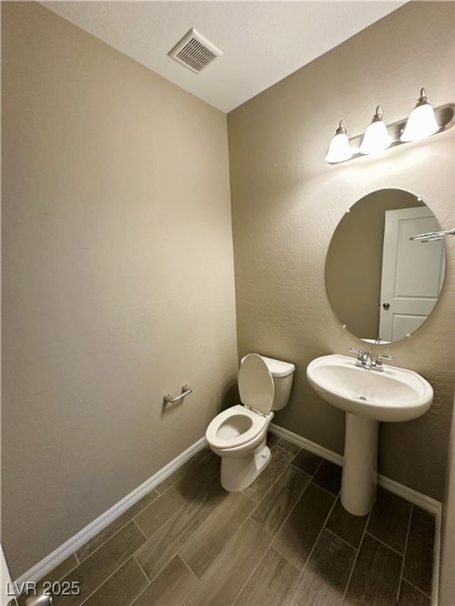 9616 Arbor Rose Ct, House other with 3 bedrooms, 3 bathrooms and null parking in Las Vegas NV | Image 6