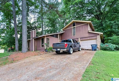 5210 Starlite Dr, IRONDALE, AL, 35210-2921 | Card Image