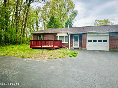 3 Lacosta Dr, Clifton Park, NY, 12065 | Card Image