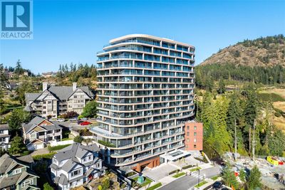 1314 - 2000 Hannington Rd, Condo with 2 bedrooms, 2 bathrooms and 1 parking in Victoria BC | Image 2