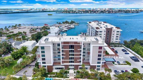 401-900 N Osceola Avenue Avenue, CLEARWATER, FL, 33755 | Card Image
