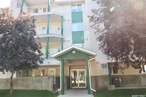 209-2203 Angus Street, Regina, SK, S4T2A3 | Card Image