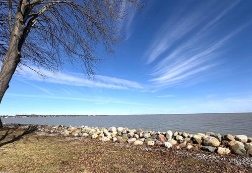 49664 Goulette Pointe Dr, Chesterfield, MI, 48047-2353 | Card Image