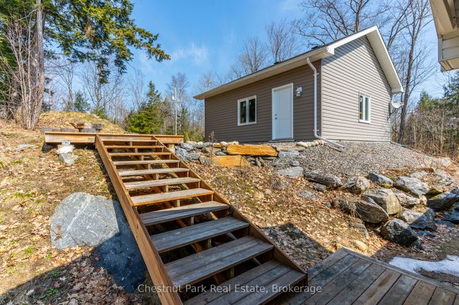5989 Kennisis Lake Rd, House other with 3 bedrooms, 2 bathrooms and 6 parking in Haliburton ON | Image 39
